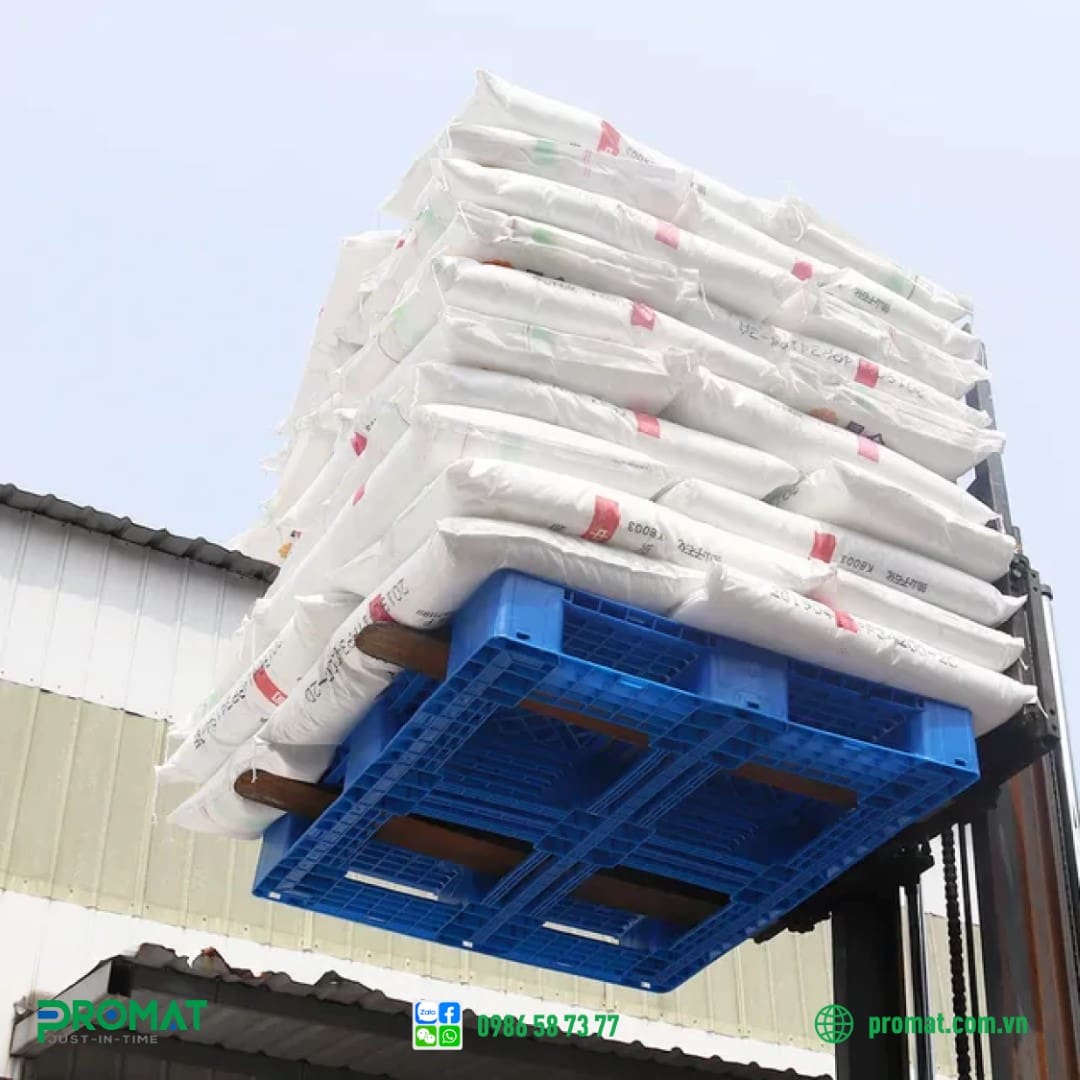 kích thước pallet; lỗi chọn pallet; pallet nhựa; kho bãi hàng; vận chuyển hàng hóa; an toàn hàng hóa; chi phí vận chuyển; tính năng pallet; pallet bền bỉ; pallet thông thường; pallet lớn; pallet nhỏ; pallet định hình; pallet đa năng; pallet tiêu chuẩn