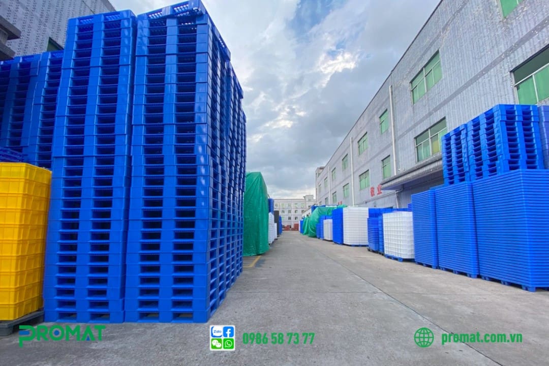 kích thước pallet nhựa; lỗi chọn pallet; pallet nhựa; kho bãi hàng; vận chuyển hàng hóa; an toàn hàng hóa; chi phí vận chuyển; tính năng pallet; pallet bền bỉ; pallet thông thường; pallet lớn; pallet nhỏ; pallet định hình; pallet đa năng; pallet tiêu chuẩn