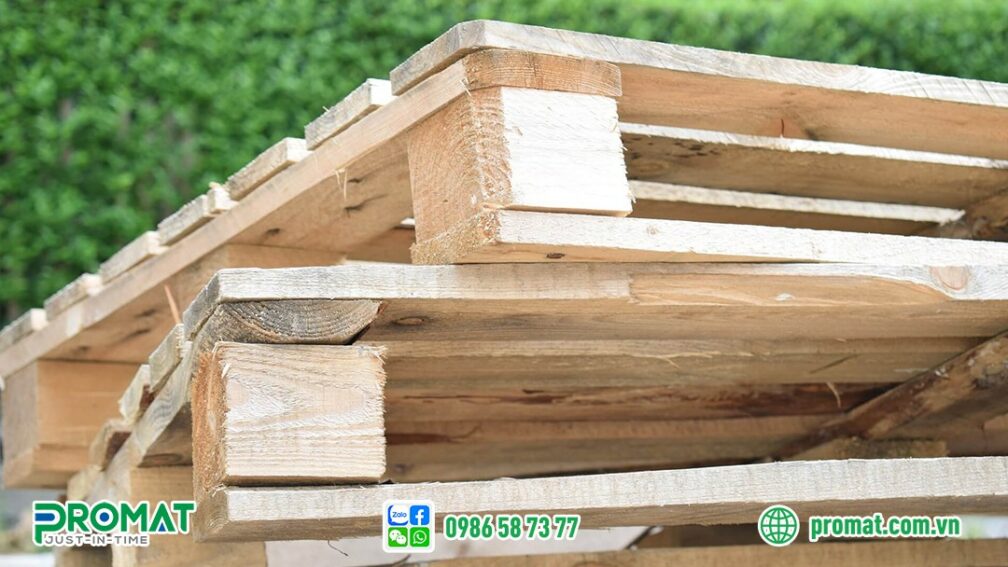 pallet-nhua-và-pallet-go-giai-phap-toi-uu-cho-logistics-hien-dai
