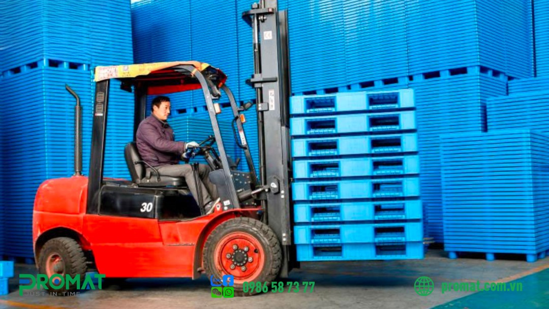 pallet-nhua-tai-da-nang-giai-phap-toi-uu-cho-logistics-va-san-xuat-mien-trung